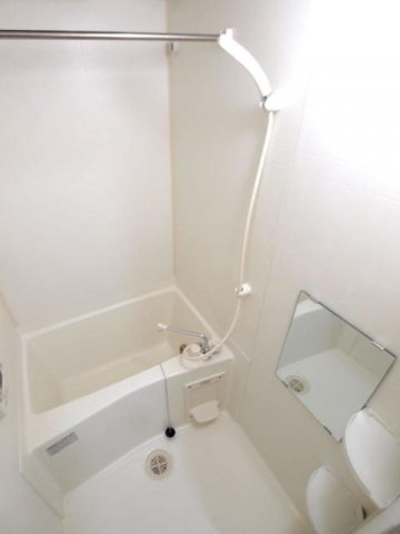 バス・シャワールーム　お風呂で日々の疲れを落としましょう