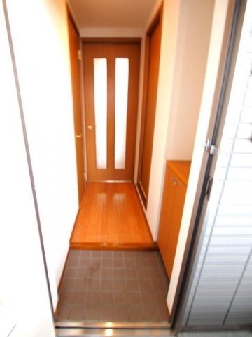 玄関　シンプルで使いやすい玄関です