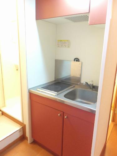 キッチン　２口ラジエントヒーター設置済みです。