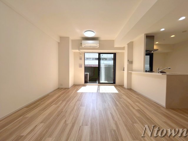 その他　ゆったり過ごせるリビングです