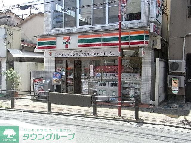 コンビニ　セブンイレブン（コンビニ）まで400m