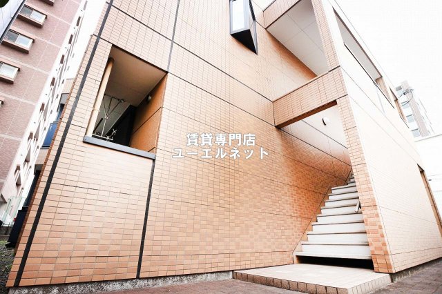 建物外観　シンプルで洗練されたデザインが毎日の暮らしに心地よさをプラス