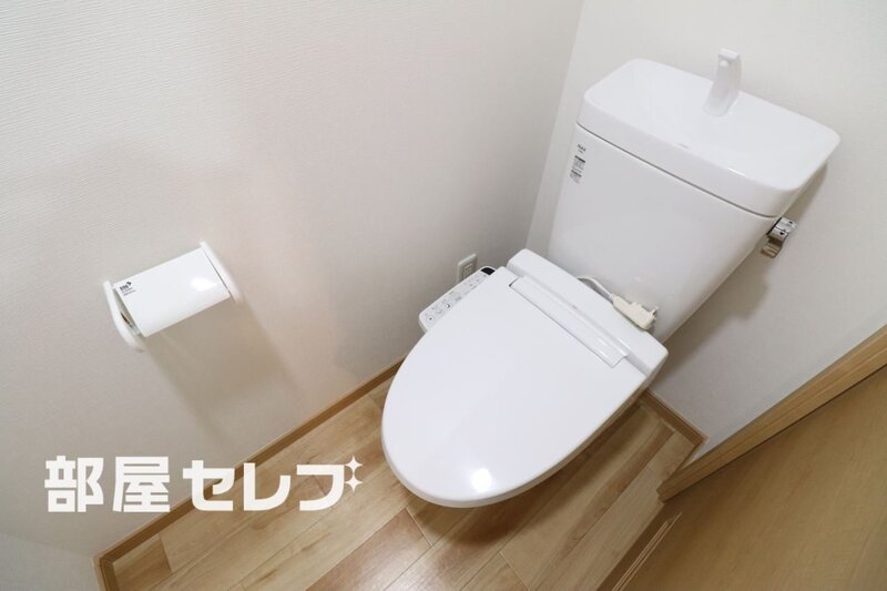 トイレ　３０１号室写真