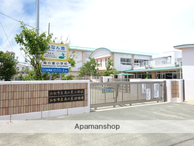 幼稚園・保育園　南の星幼稚園（幼稚園・保育園）まで757m