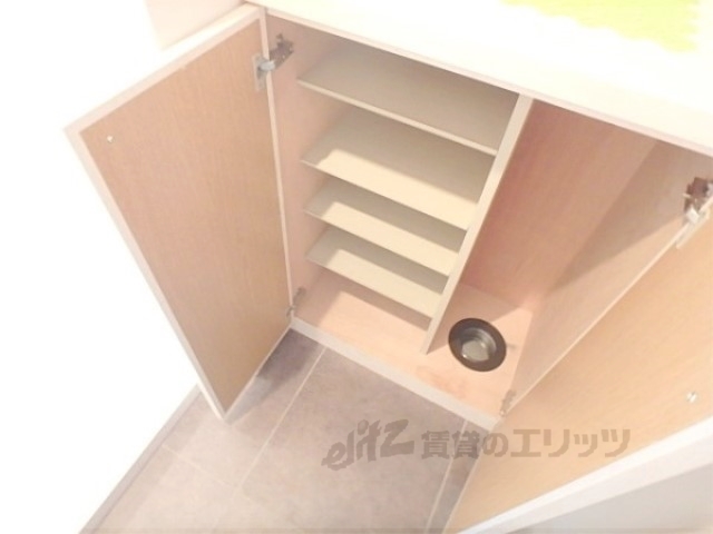 収納　下駄箱