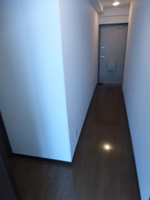その他設備　★玄関からの廊下です★