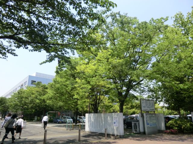 病院　東京都保健医療公社東部地域病院（病院）まで682m