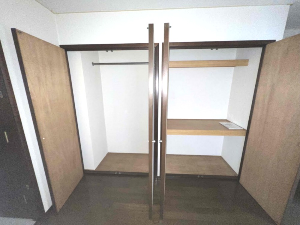 洗面設備　コンパクトで使いやすい洗面所