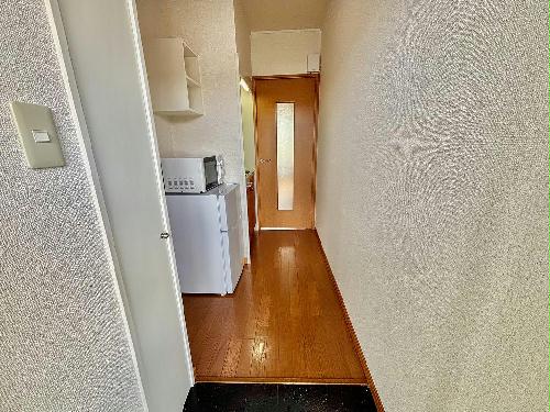 玄関　設備・仕様は号室により異なる為、現況を優先いたします。