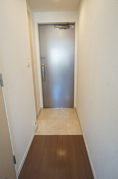 玄関　別部屋参考写真