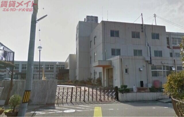 小学校　東員町立笹尾東小学校（小学校）まで313m