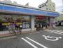 コンビニ　ローソン 諏訪三丁目店（コンビニ）まで540m