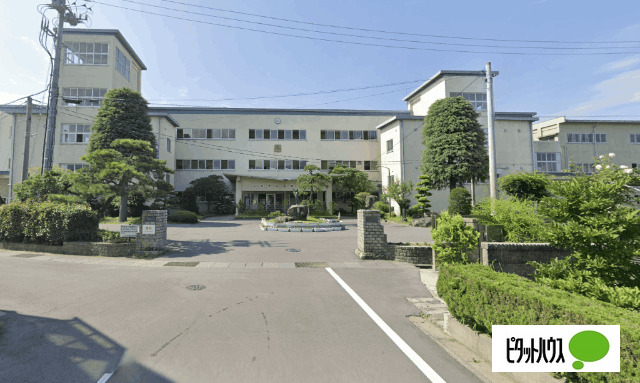 中学校　上田市立第四中学校（中学校）まで907m