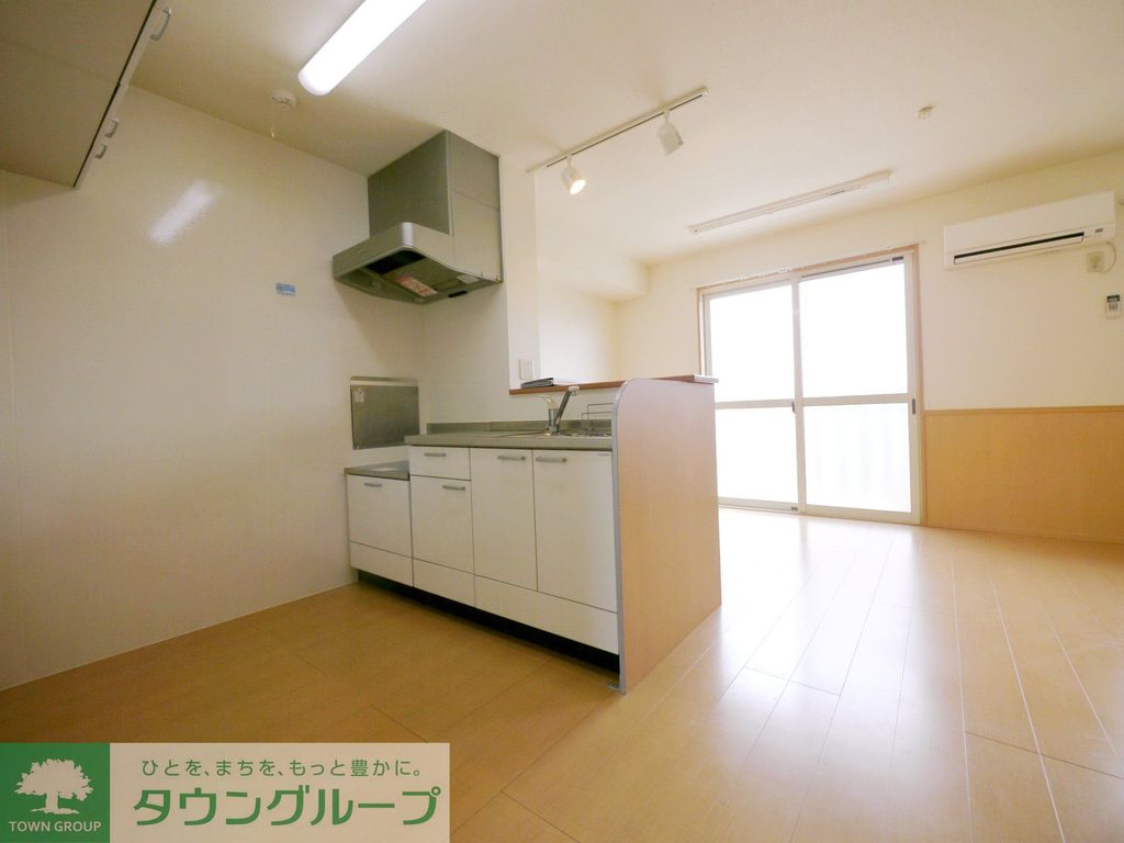 居室・リビング　キッチン