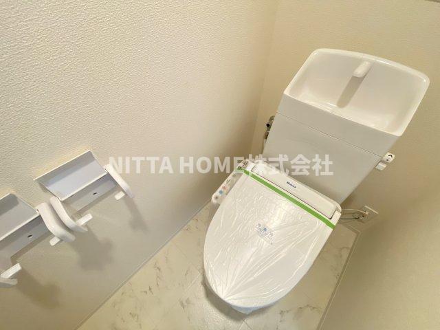 トイレ　シャワー付きのトイレになります★