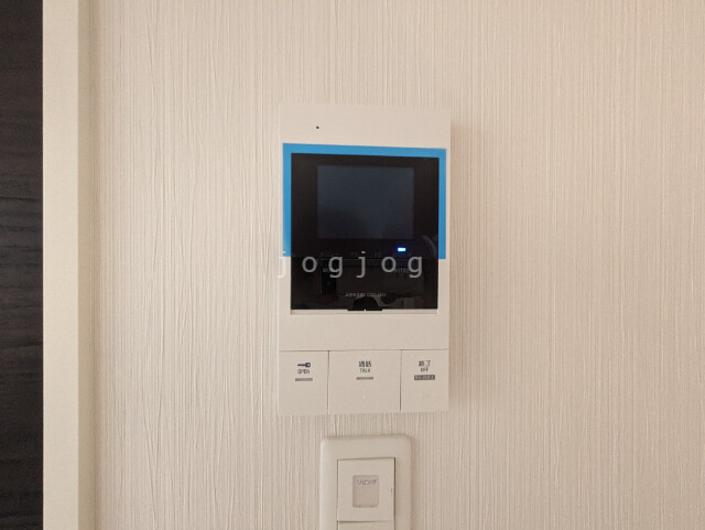 セキュリティ　モニター付きインターホン