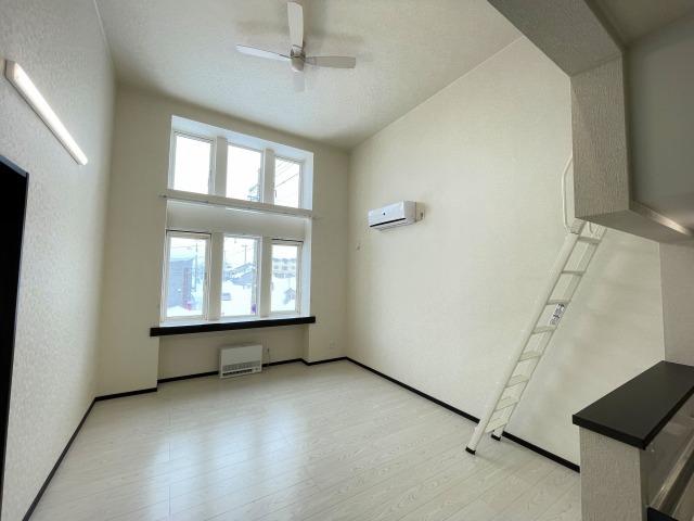 居室・リビング　リビング１