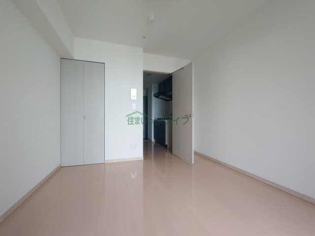 居室・リビング　別室参考画像です