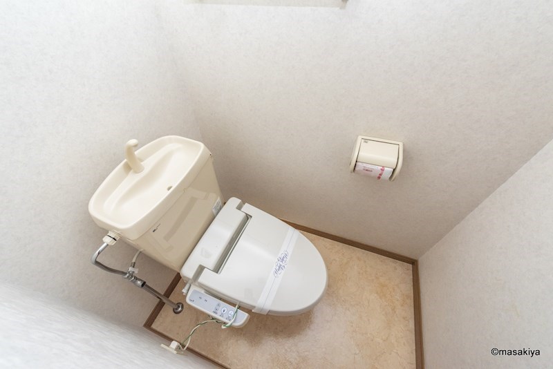 トイレ　トイレ ウォシュレット付