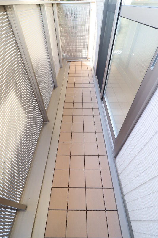 バルコニー　図面と現状に相違がある場合には現状を優先