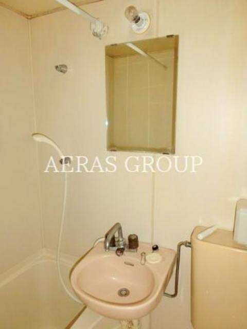 洗面設備　同仕様