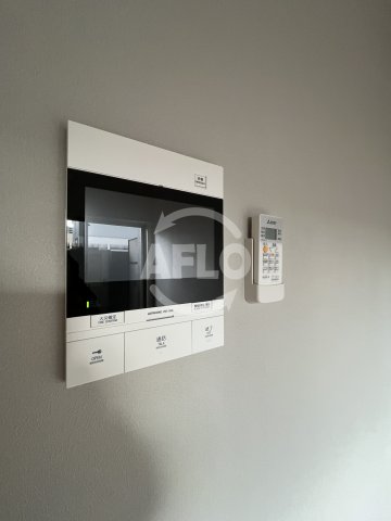 セキュリティ　レジュールアッシュ三国本町　インターホン