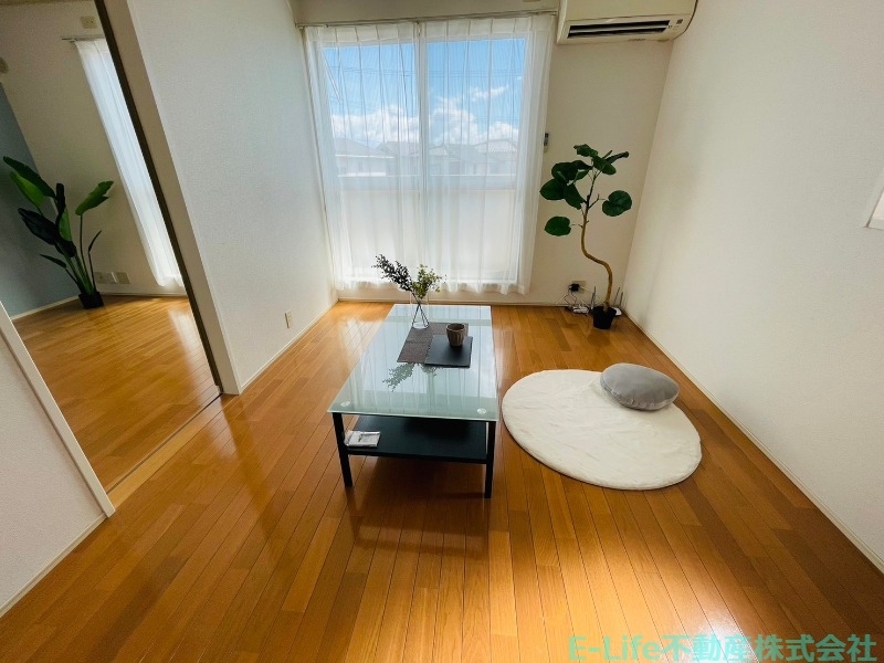 居室・リビング　※現況優先