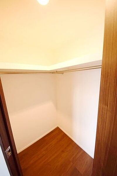 収納　※別部屋の参考写真です。