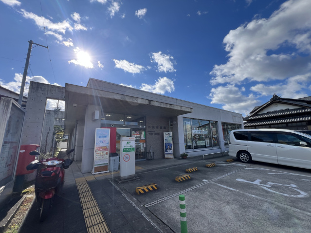 郵便局　小松郵便局（郵便局）まで231m