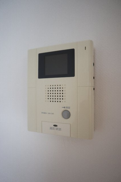 セキュリティ　TV付きインターホンでセキュリティ面も安心です