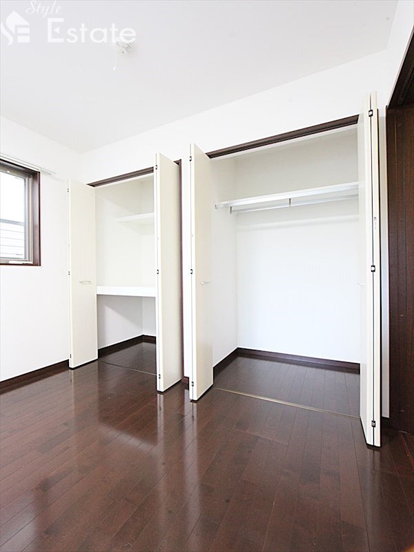 収納　クローゼット