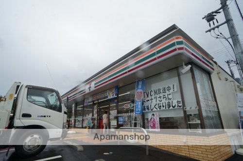 コンビニ　セブンイレブン　桜井阿部店（コンビニ）まで743m