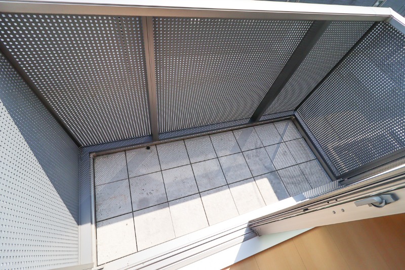 バルコニー　図面と現状に相違がある場合には現状を優先