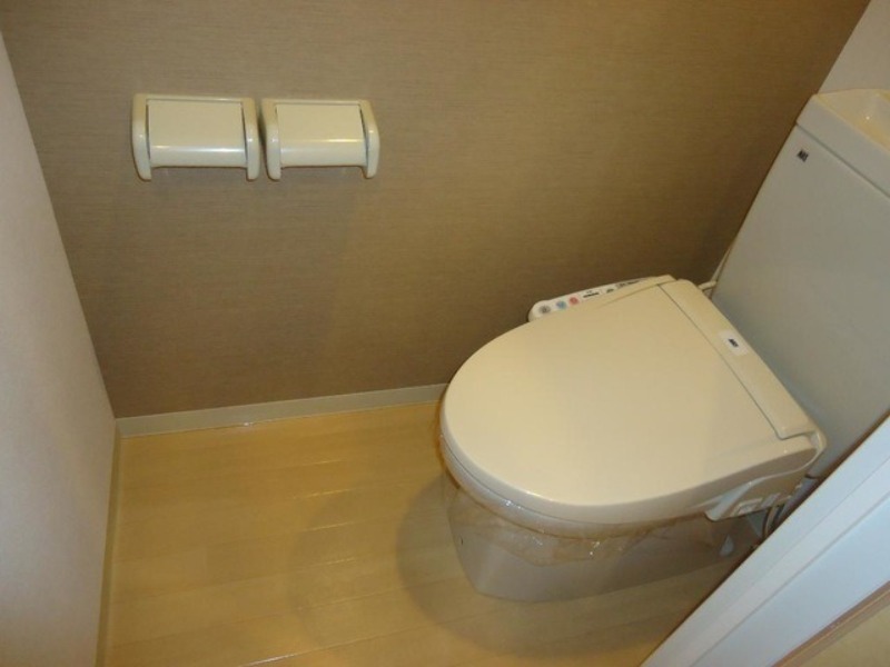 トイレ　図面と現状に相違がある場合には現状を優先