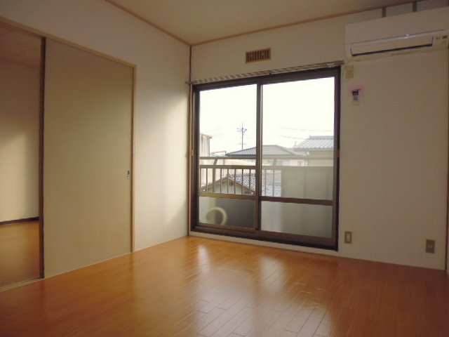 居室・リビング　洋室