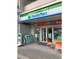 コンビニ　ファミリーマート広島千田町店（コンビニ）まで220m