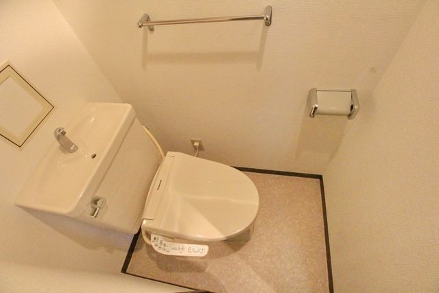 トイレ　★お問い合わせはタウンハウジング聖蹟桜ヶ丘店★