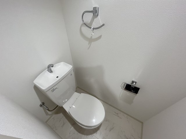 トイレ　落ち着いたトイレです