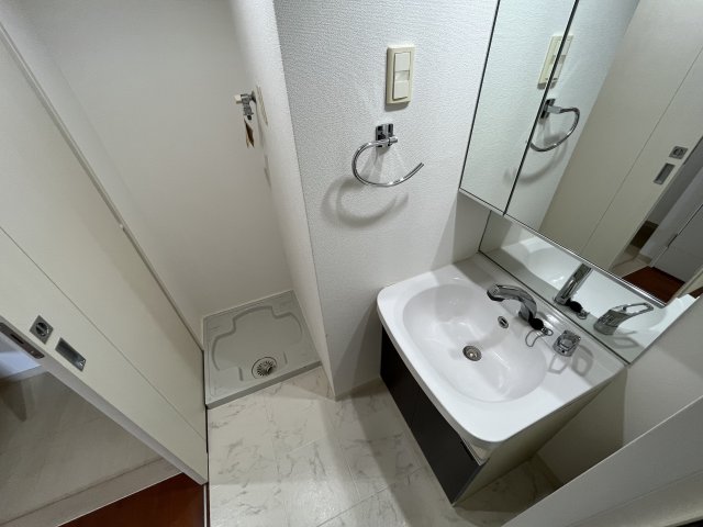 洗面設備　忙しい朝には欠かせない洗面所です