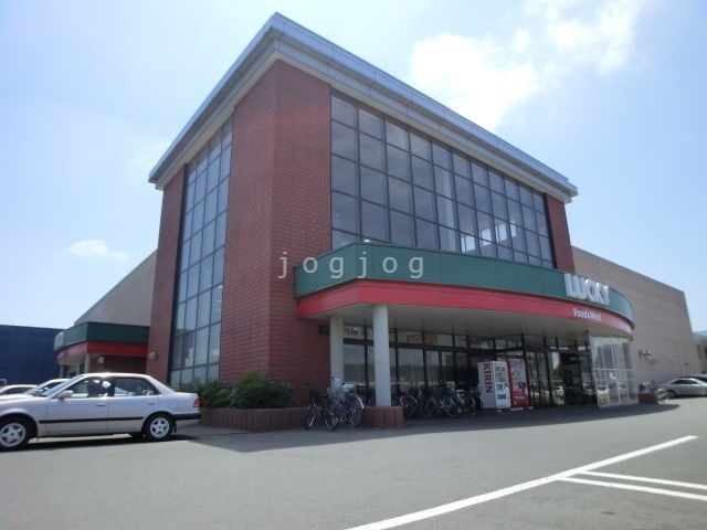 スーパー　ラッキー花川南店（スーパー）まで570m