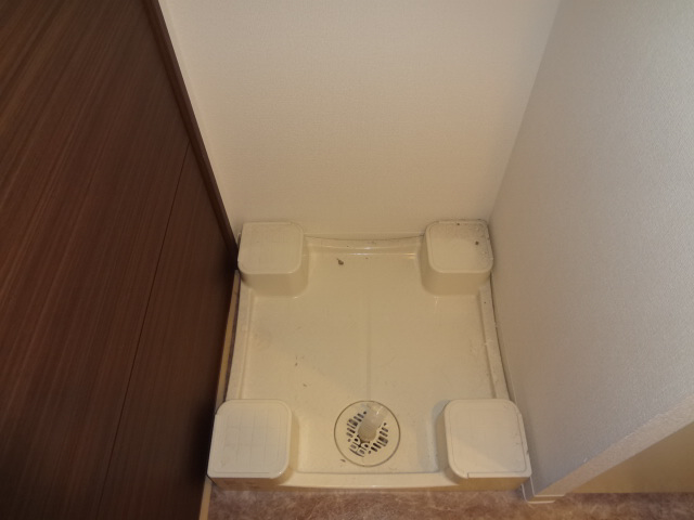 その他設備　洗濯機置場