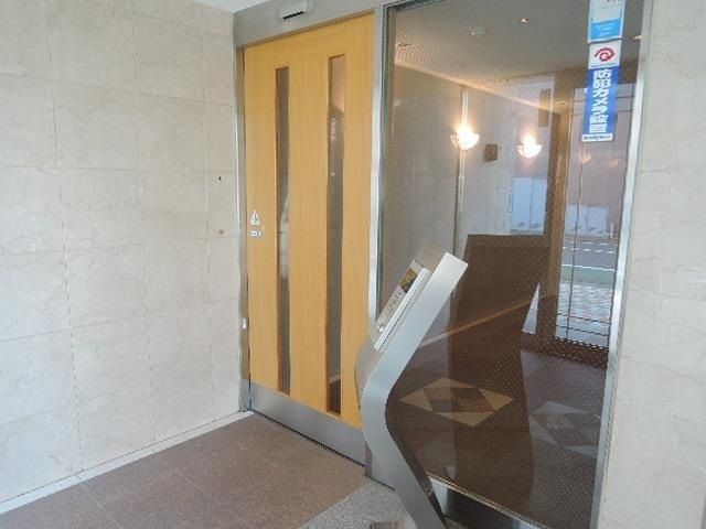 ロビー　セキュリティ