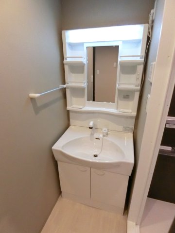 洗面設備　詳細は、RISUMO江坂本店→06-6155-7137まで♪