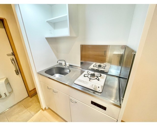 キッチン　広々使える快適な調理スペースです♪