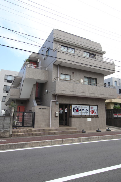 建物外観　鉄筋コンクリート造マンション