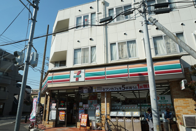 コンビニ　セブン－イレブン　市川行徳店（コンビニ）まで210m