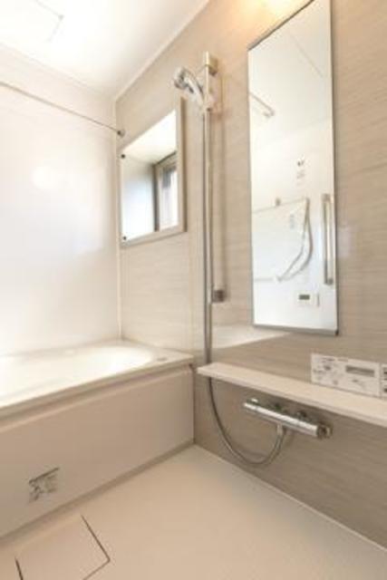 バス・シャワールーム　※写真は同タイプ住戸です。