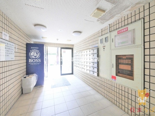 エントランス　共用部の印象も大切に