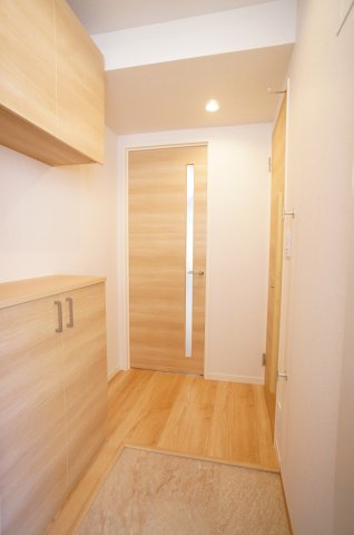 玄関　玄関には、シューズボックス！