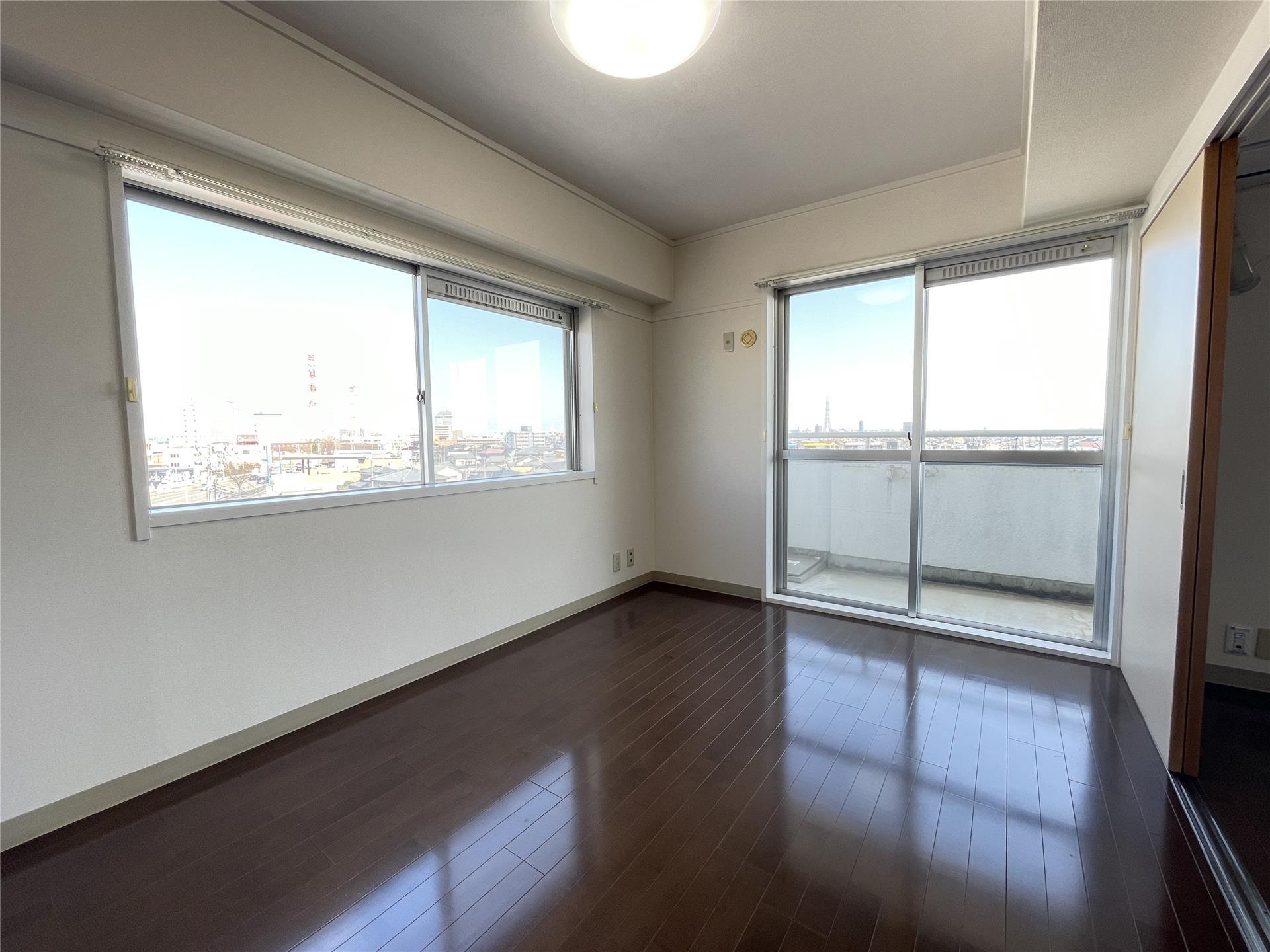 その他部屋・スペース　4階角部屋☆洋室6帖♪